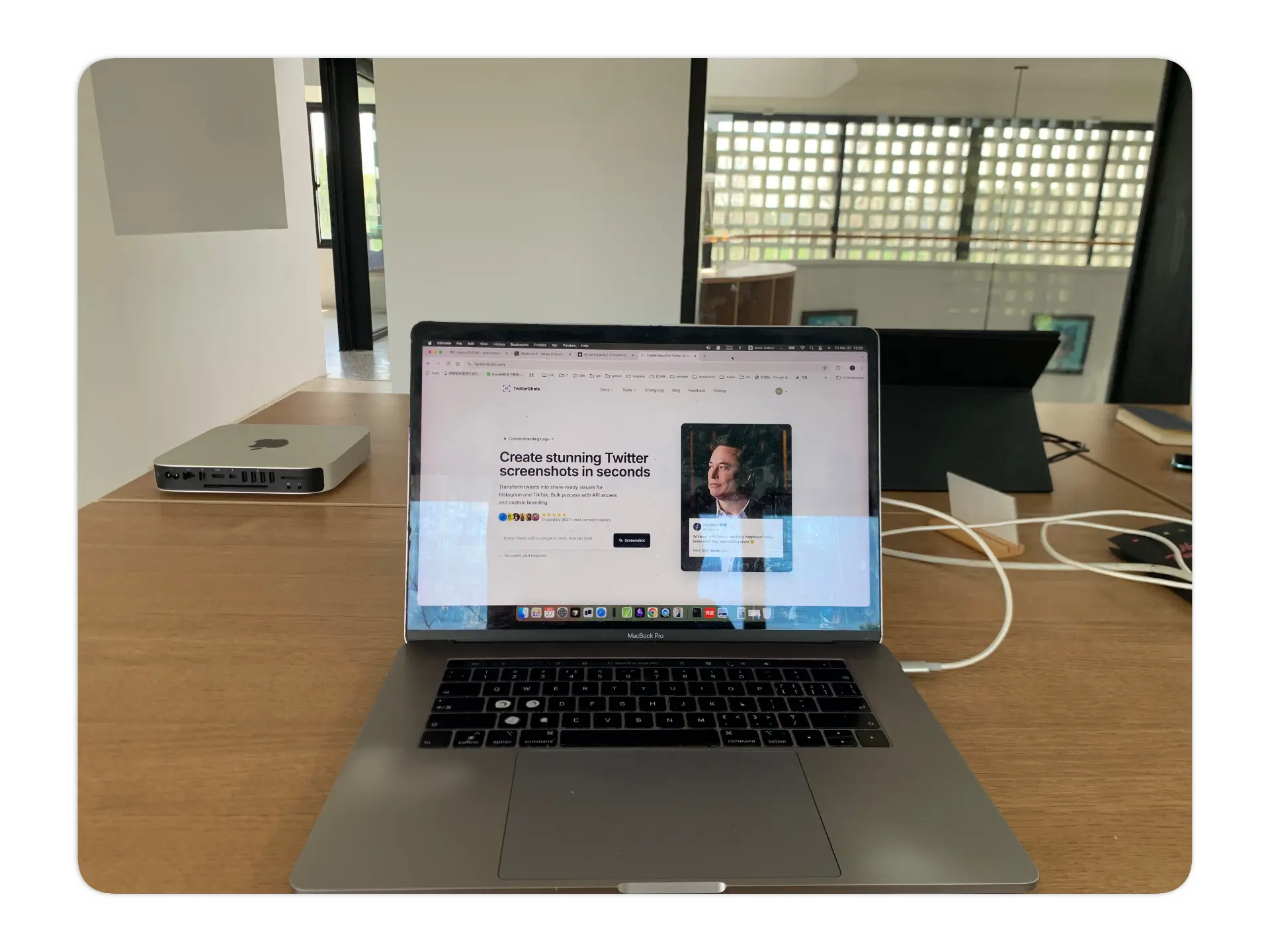 TwitterShots HQ